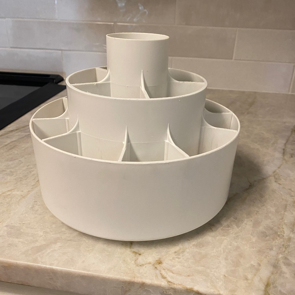 Pampered Chef Tool Turn About Utensil Caddy